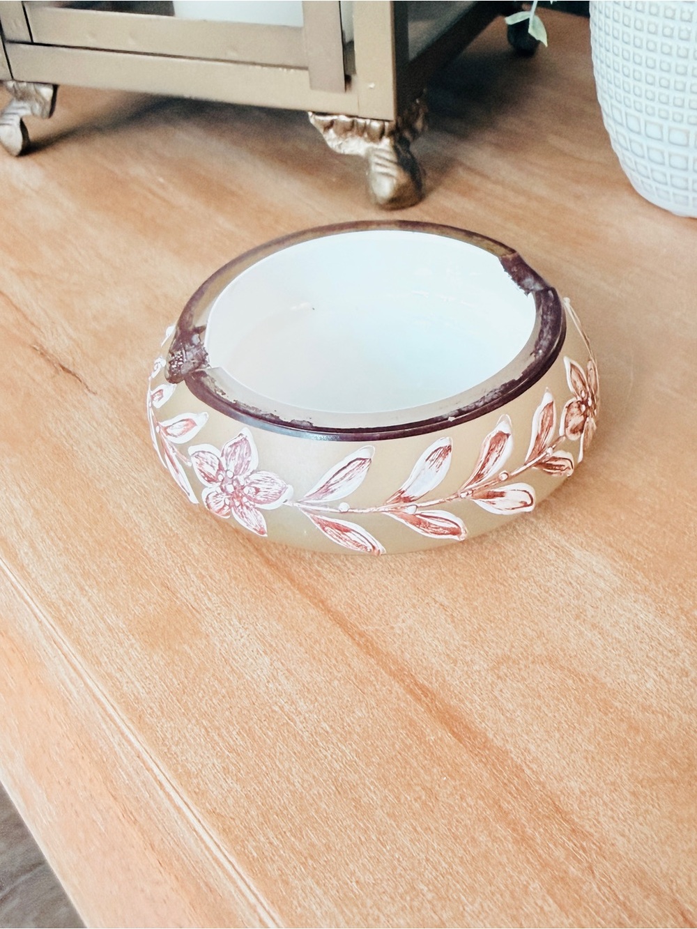 Mid-century Bohemian Czech Encased Glass Ashtray with Neutral Colors - Picture 12 of 17